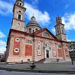 Casa Lanterna Mamaisongenova